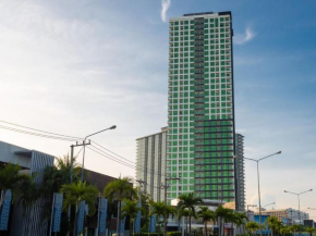 Dusit Grand Condo View by GrandisVillas